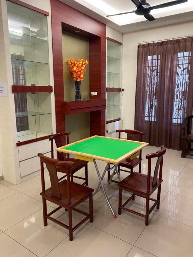 Villa Near Spice Arena 4Br 24Pax With Ktv Pool Table And Kids Swimming Pool Bayan Lepas Bagian luar foto